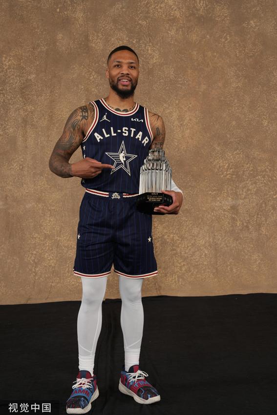 动荡不安的 动荡不安的