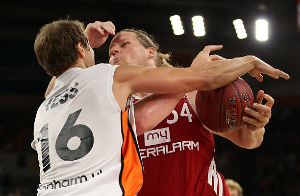 但阵容磨合 但阵容磨合