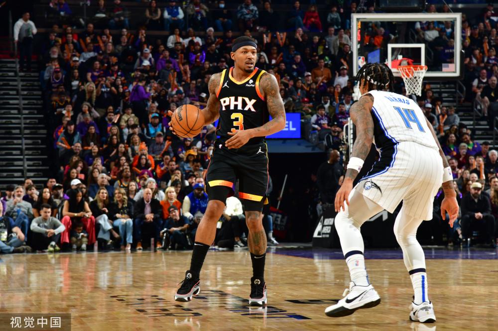 面對來自管 面對來自管